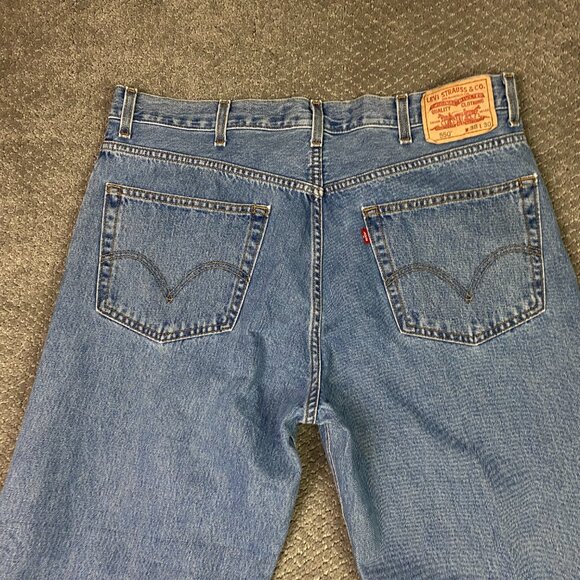 Vintage Y2K Levi's 550 Relaxed Fit Jeans Men's 38 x 30 Blue Cotton - Picture 5 of 15